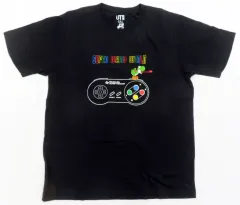 【中古】Tシャツ コントローラー＆ヨッシー柄 Tシャツ ブラック Lサイズ 「スーパーマリオブラザーズ35周年×ユニクロ」