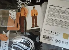 SEVENTEEN(セブンティーン・セブチ) FOLLOW TO SEOUL アクリル スタンド キーリング エスクプス(S.COUPS・スンチョル) 販売