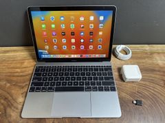 美品新品バッテリー」Apple MacBook Air 13inch 2017/Corei5 1.8