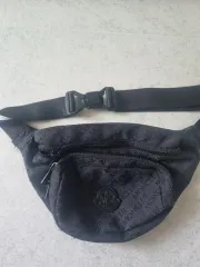 2025年最新】MONCLER メッセンジャーバッグの人気アイテム - メルカリ