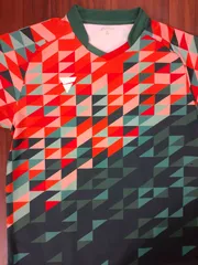 美品 VICTAS ビクタス JTTA 卓球 ゲームシャツ ユニフォーム XL