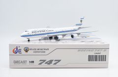 クウェート政府 747-8BBJ 9K-GAA 1/400 クウェート政府 747-8BBJ 9K-GAA 1/400 - メルカリ