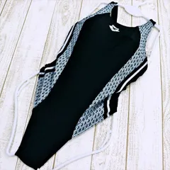 ●SE3E19☆arenaアリーナ競泳水着 Lサイズ 黒白 たっぷりロゴ *モノトーン オープンバック レディース 練習用水着 フィットネスジムプール ワンピース■