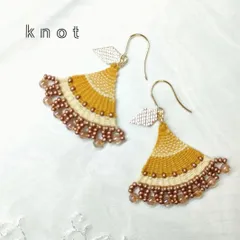 扇形ピアス　ビーズピアス　イエロー✕ブロンズ　　ニャンドゥティ　糸のピアス