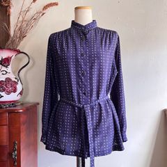 vintage blouse /レトロネイビーのウエストベルト付きヴィンテージブラウス