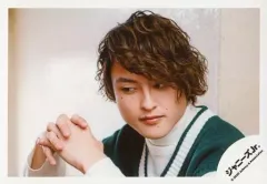 【中古】生写真(ジャニーズ) 関西ジャニーズJr./福井宏志朗/横型・バストアップ・衣装白・緑・両手組み・目線左/「関ジュ 夢の関西アイランド 2020 in 京セラドーム大阪 ～遊びにおいでや!満足 100%～」グッズオフショット/公式生写真