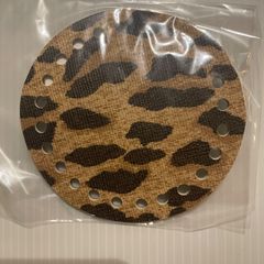 【編み物作品用底板】9cmペットボトルホルダー用 nozomiさん製作 ロシアヤーン かぎ針編み ハンドメイド バッグ 糸 tシャツヤーン ズパゲッティ