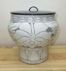小代焼ふもと窯　井上泰秋作！壺蓋付き飛び鉋【民藝ビンテージ】小鹿田焼（おんたやき 小代焼ふもと窯 井上泰秋作！壺蓋付き飛び鉋【民藝ビンテージ】小鹿田