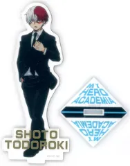 【中古】アクリルスタンド・アクリルパネル 轟焦凍 suit costume 箔押しアクリルスタンド 「僕のヒーローアカデミア」