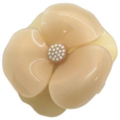 ALEXANDRE DE PARIS カメリア バレッタ ベージュ - メルカリ