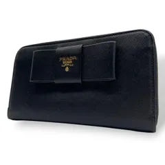 ✨未使用に近い✨　PRADA 長財布　サフィアーノレザー　ラウンドファスナー PRADA プラダ ラウンドファスナー長財布 サフィアーノレザー