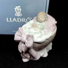 美品★リヤドロ スイートベビー 女の子 フィギュリン 01006977