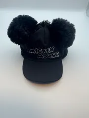 ディズニーリゾート　キャップ型キーホルダー　黒色帽子　耳付きキャップ