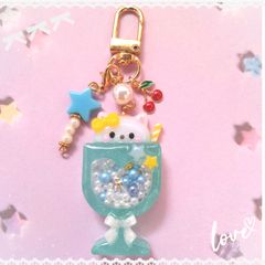 ☆ねこグラス☆　〜シャカシャカバックチャーム☆