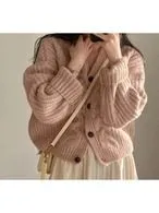 ケーブル編みボリュームスリーブカーディガン