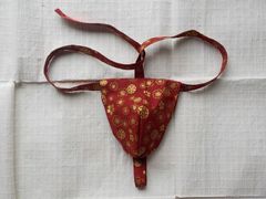 ☆ふんどし☆エンジ赤に金ラメ桜紋プリントの黒猫褌Ｍサイズ両A面「褌工房さっぽろ」