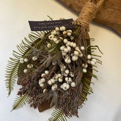季節の贈り物　gardenerの気まぐれスワッグ　ナンキンハゼ
