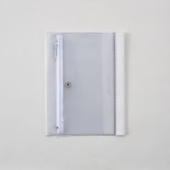 ダイゴー　isshoni.ペンケース付きノートカバーPVC   B6サイズR　　ホワイト　N1930
