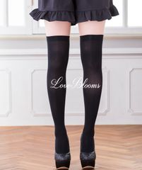 【送料無料】ニーハイソックス 黒 ブラック 無地 美脚 レディース靴下 スクールガール コスチューム 量産型 地雷系 ゆめかわいい 姫系 ゴスロリ ロリータ 厚底 厚底シューズ