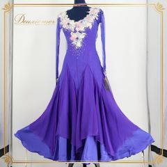 【美品 日本製 社交ダンス衣装】パープル in the MOOD インザムード ワンピース ドレス 紫 レース 高級感 上品 白 羽 ピンク かわいい 綺麗 きれいめ 長袖 レディース 女性用 ダンス ダンスウェア エレガント ゴージャス ロング スカート
