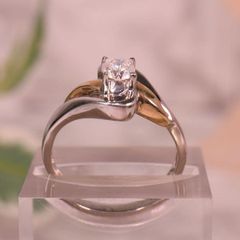 ダイヤ0.5ct】Pt900 K18リング 約5.2g サイズ内径約1.6cm - メルカリ