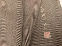 平和屋着物●小紋師　鈴木秋治　江戸小紋　万筋　絽考茶色×練色　正絹　逸品　AABG7571ph 平和屋着物○小紋師 鈴木秋治 江戸小紋 万筋 絽考茶色×練色 正絹 逸品