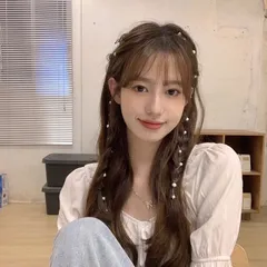 編み込みチェーン　ヘアアクセサリー　2本セット　髪飾り　ヘアチェーン　蝶クリップ付　レディース　子供　パール　クリスタル　おしゃれ　蝶型ヘアピン　蝶型　ヘアクリップ　珍珠　デイリー　花火大会　七五三　卒業式　入学式　成人式　結婚式　祝い　祭り　披露宴　写真撮影