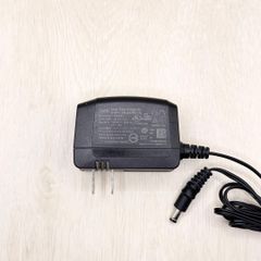 EADP-18SB 東芝 TOSHIBA DVDプレーヤー ポータブルDVDプレーヤー