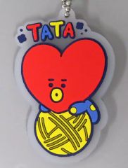 [중고] 잡화 TATA(부이) [BT21 캡슐 고무 마스코트 ~HAPPY KNITTY~]