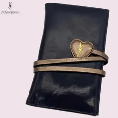 廃盤レア✨YSL イヴサンローラン YVES SAINT LAURENT カードケース　パスケース　定期入れ　黒　ハート