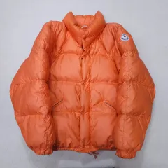 2025年最新】モンクレール ダウンジャケット ファーの人気アイテム  