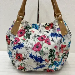 5172　russet ラシット トートバッグ　ハンドバッグ　肩がけ　花柄　フラワー　ボタニカル　PVC　コーティングバッグ　レザー　白系　ホワイト系　ベージュ系