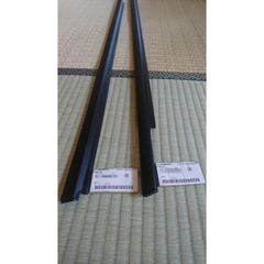 新品 10系アクア トヨタ純正ルーフモール 左右 ウェザーストリップ