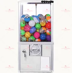 ガチャマシーン300円仕様、卓上サイズで使いやすい