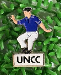 UNCC ピンバッチ