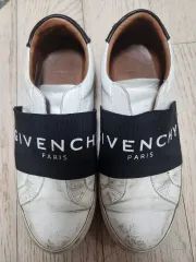 値下げ！GIVENCHY (ジバンシィ) アーバンストリートベルトロローカット 