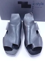 2025年最新】CINZIA ARAIA サンダルの人気アイテム - メルカリ