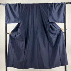 男着物 身丈150.5cm 裄丈70cm L 袷 アンサンブル 紬 幾何学模様 濃紺 正絹 秀品 【中古】