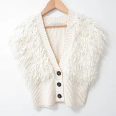 新品同様 23AW EPOCA エポカ ニットショートジレ Vネック シャギー ベスト M5N39273 サイズ40 オフホワイト レディース 古着 中古 USED