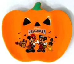 【中古】皿・茶碗(キャラクター) ミッキー＆ミニー＆チップ＆デール スーベニアプレート 「ディズニー・ハロウィーン2007」 東京ディズニーランド限定