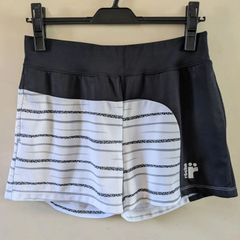 roche  ローチェ  テニス  ウェア  ショートパンツ  Lサイズ  中古品  黒白