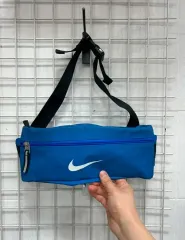 Nike スリングバッグ グレー/バーガンディ NIKE SHIELD WINTERIZED WEATHER RESISTANT SLING BAG UNISEX