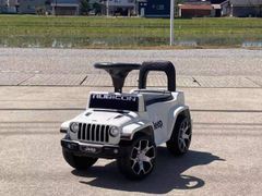 【アウトレット】足けり乗用玩具 JEEP＜ホワイト＞
