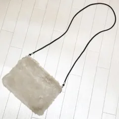 ショルダーバッグ ファーバッグ レディース ベージュ ポーチ 鞄 新品 送料無料