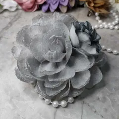 コサージュ 卒園式　卒業式　入園式入学式 結婚式 発表会 ＊フォーマルコサージュ＊パールブローチ251