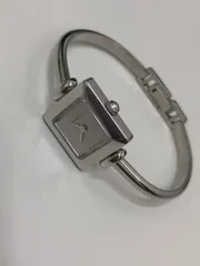 良品　稼働　グッチ　黒文字盤×シルバー　クォーツ　バングル　腕時計　1900L 2025年最新】gucci 1900Lの人気アイテム - メルカリ