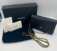CHANEL シャネル マトラッセチェーンウォレット キャビアスキン