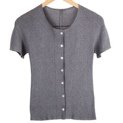 【ISSEY MIYAKE】 イッセイミヤケ PLEATS PLEASE プリーツプリーズ PP21-FO208 半袖 プリーツ カーディガン ライトグレー サイズ3 レディース トップス 【中古品】 USED-A 【9356】
