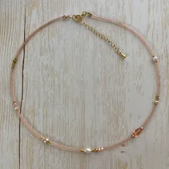 小さな淡水パールとピンク系ビーズのネックレス