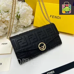 【今日特価】Fendi フェンディ シリーズ ウォレット ショルダー可能と高級レザー仕様